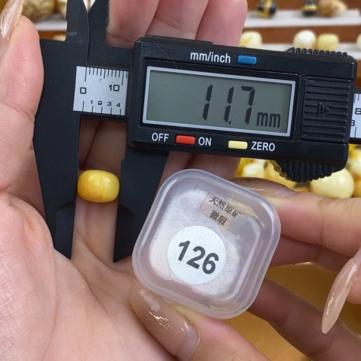 未镶嵌琥珀珠宝奇石琥珀蜜蜡微瑕