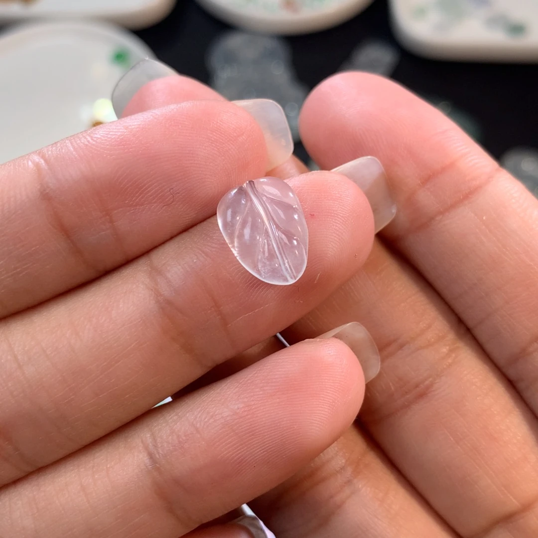 翡翠裸石未镶嵌冰叶子