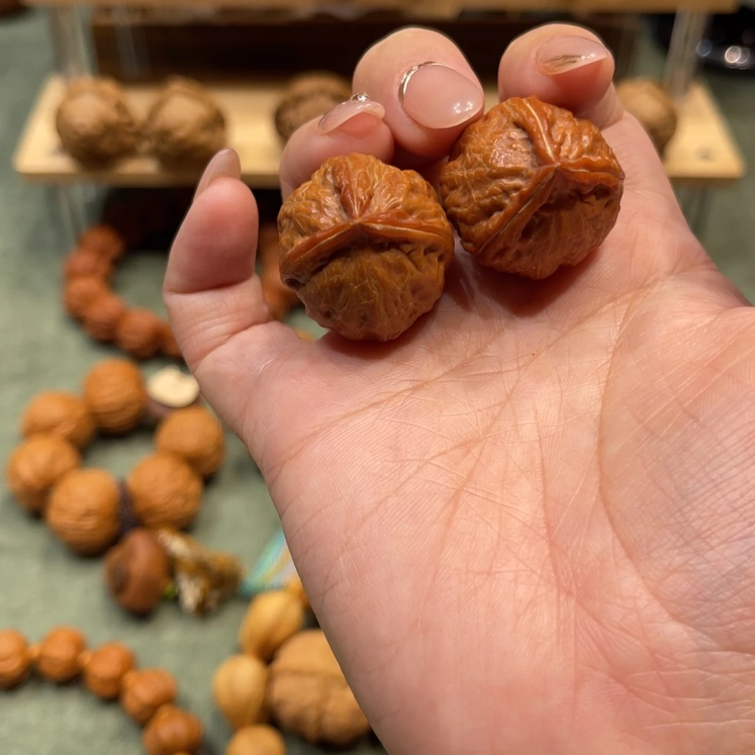 把件文玩核桃三棱全品