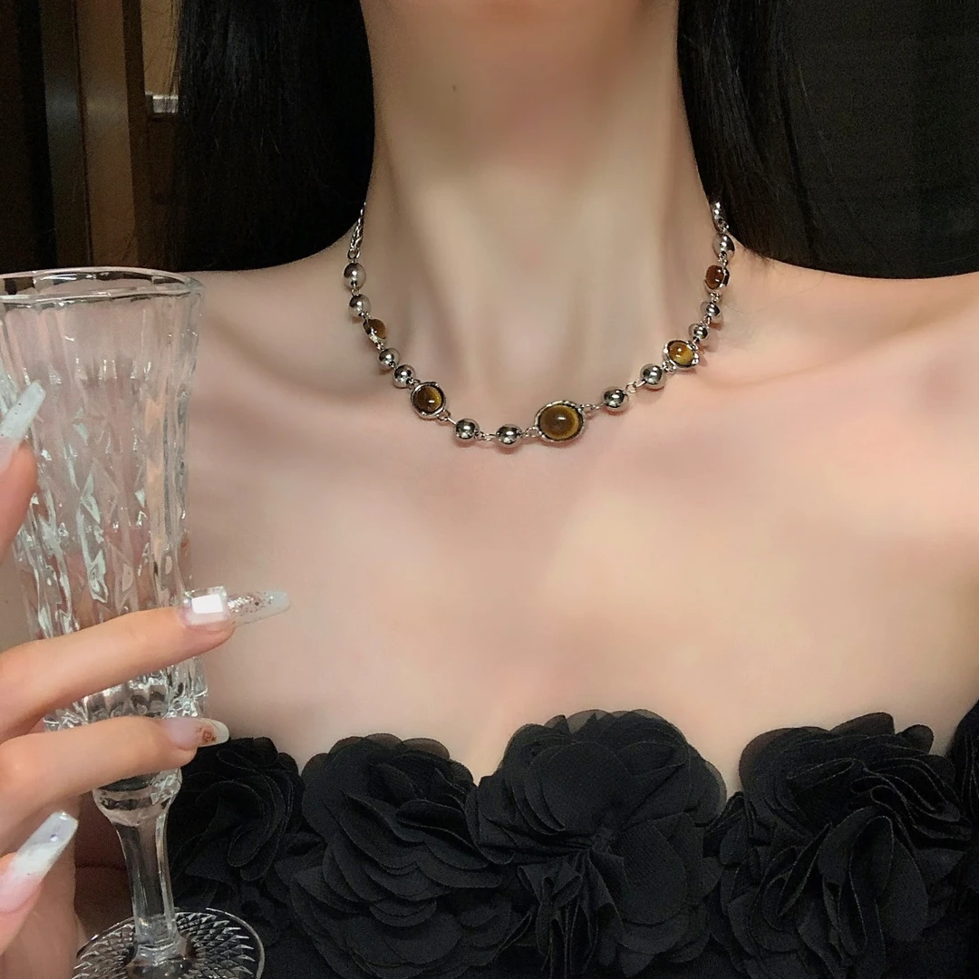 铜合金亚克力项链 美拉德猫眼石锁骨链小众感项链女网红颈链