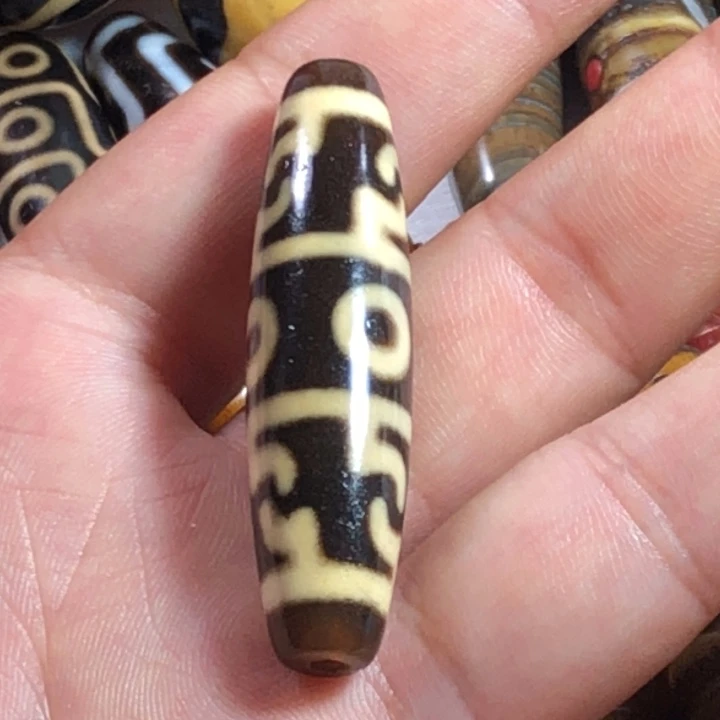 泥塑l****n东西。