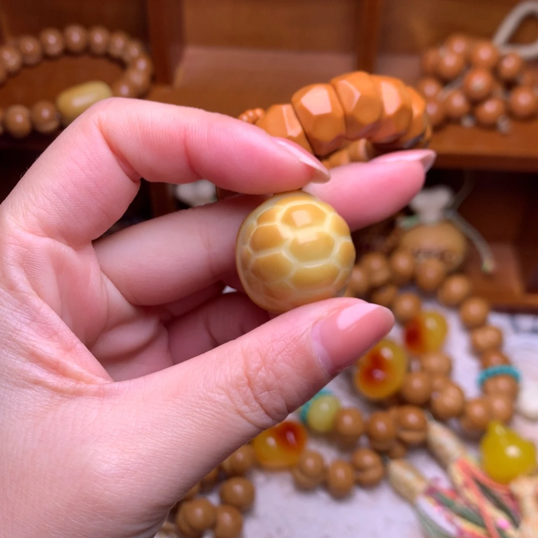 猴头核桃吊坠富甲配饰