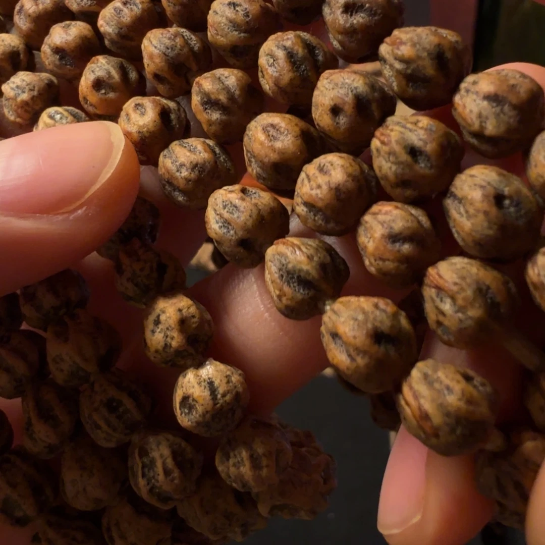 ****m吊坠柏香籽/百香籽