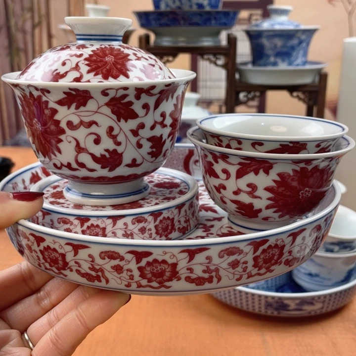 陶摆件釉里红缠枝莲五件套