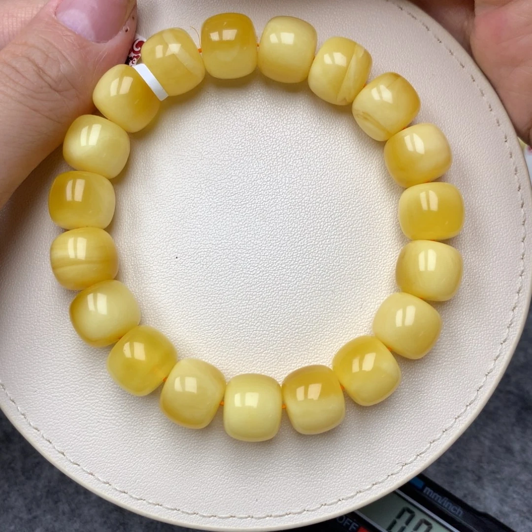 琥珀未镶嵌珠宝奇石125