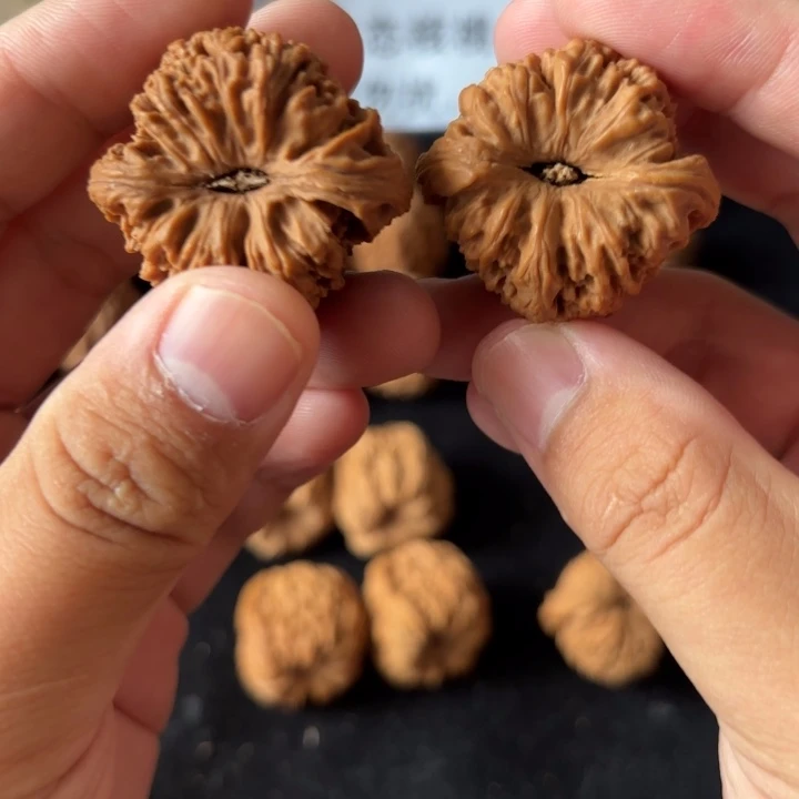 南***༕吊坠文玩核桃南将 色差