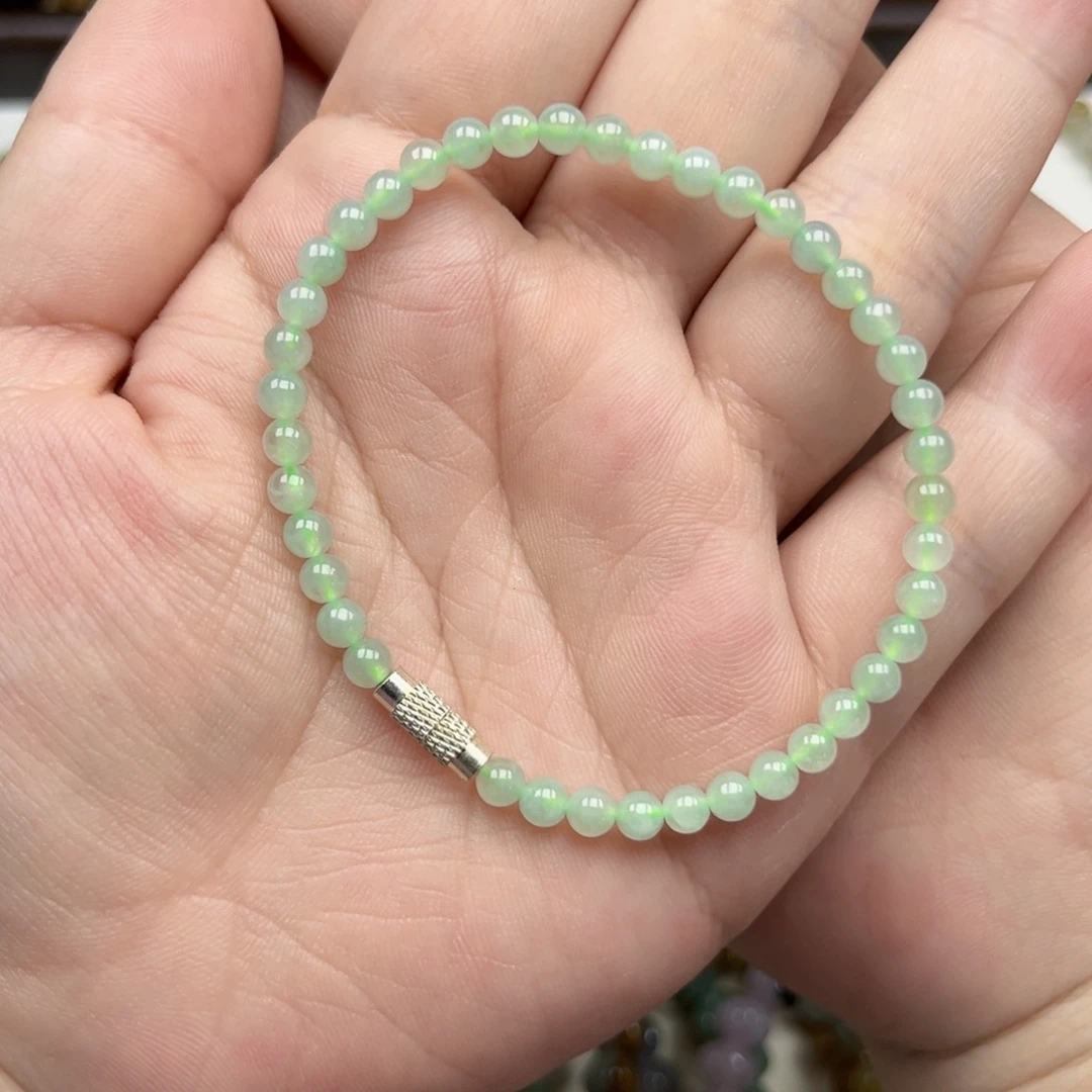 翡翠未镶嵌手链翡翠