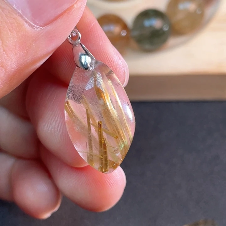 未镶嵌颈饰水晶j**爷