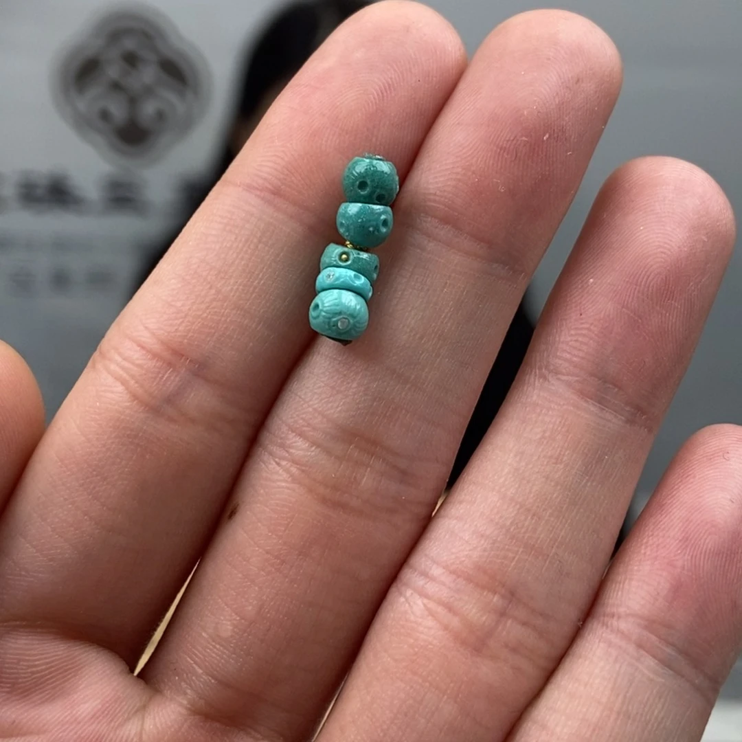 未镶嵌绿松石珠宝奇石