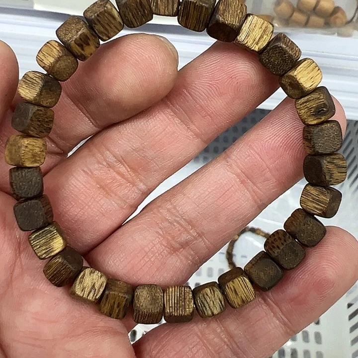 白玉菩提吊坠黄色555