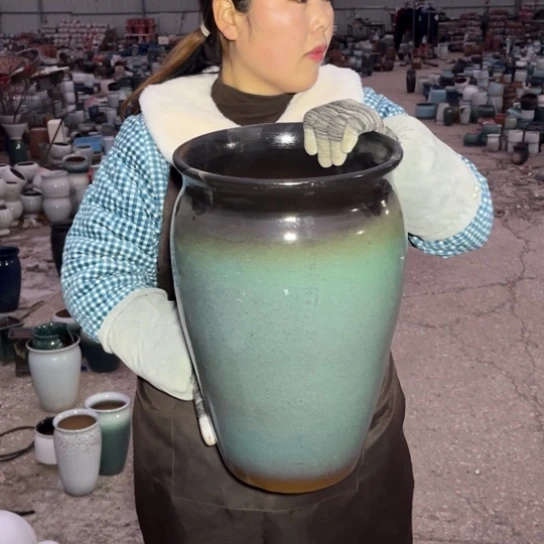 红陶口25高41瑕疵