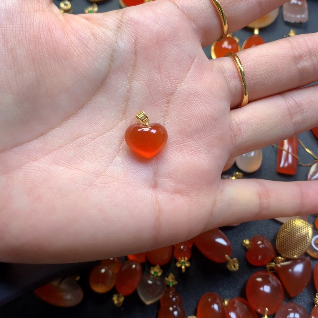 定制南红玛瑙未镶嵌