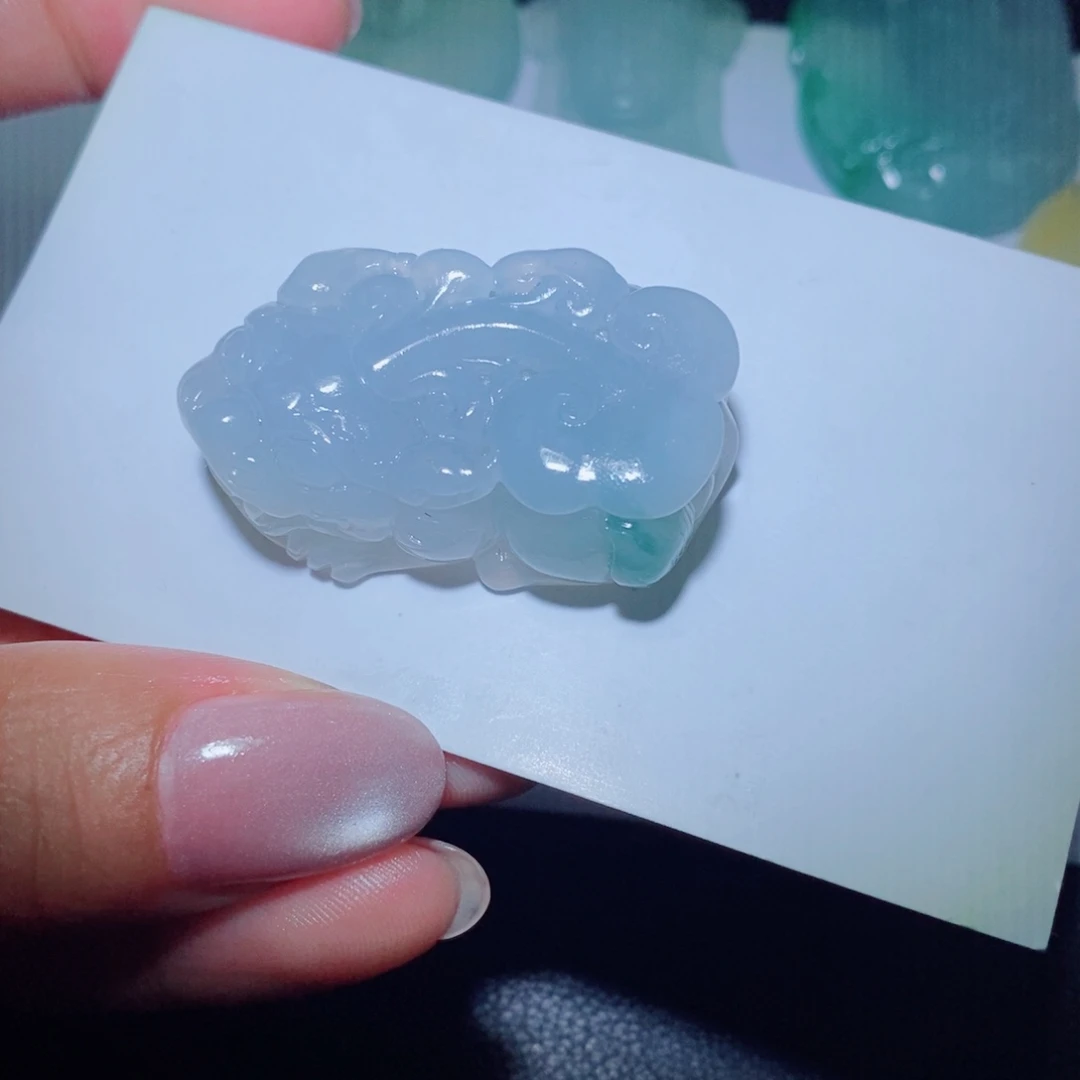 定制翡翠未镶嵌吊坠