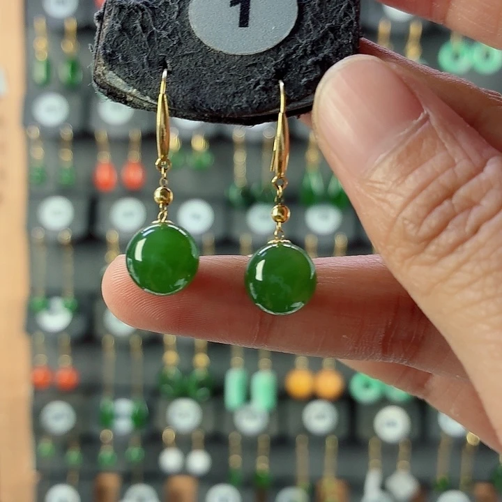 和田玉18K金镶嵌耳饰