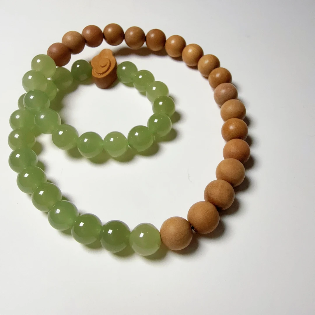 天然和田玉晴水印度老山檀8mm 双圈手串