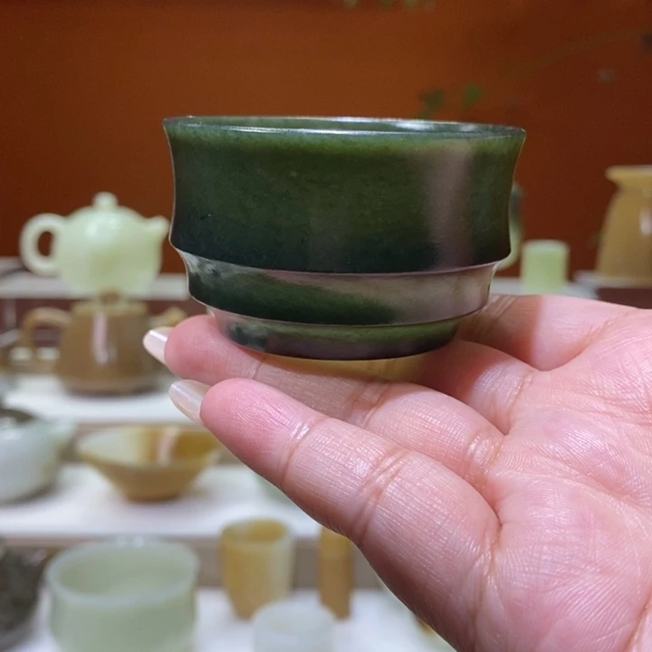 未镶嵌和田玉摆件青玉竹节杯特价