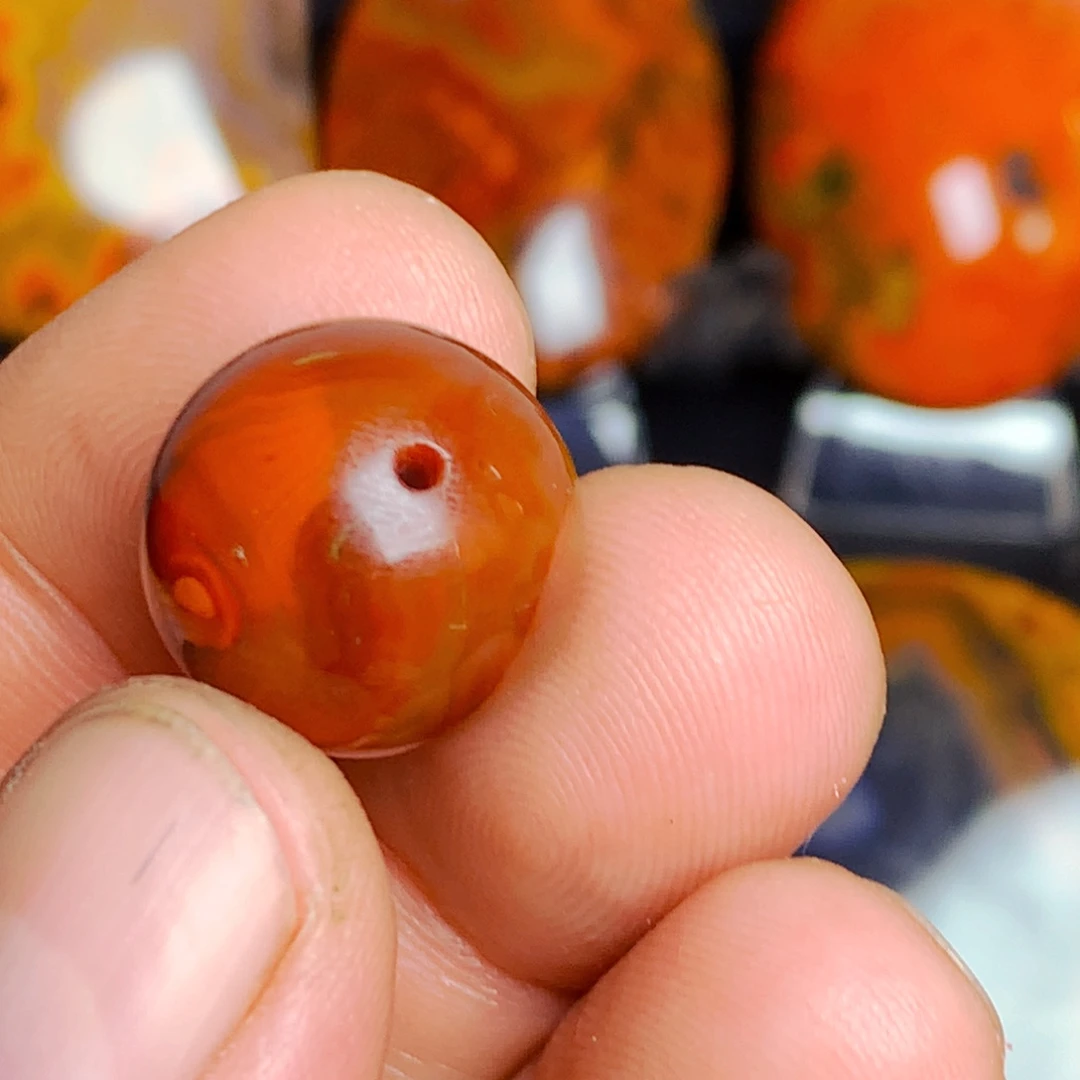 玛瑙/玉髓战国红玛瑙未镶嵌吴*波