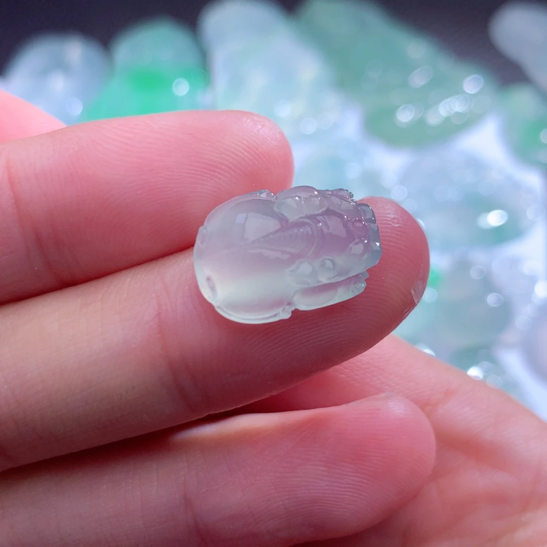 翡翠未镶嵌颈饰缅甸翡翠