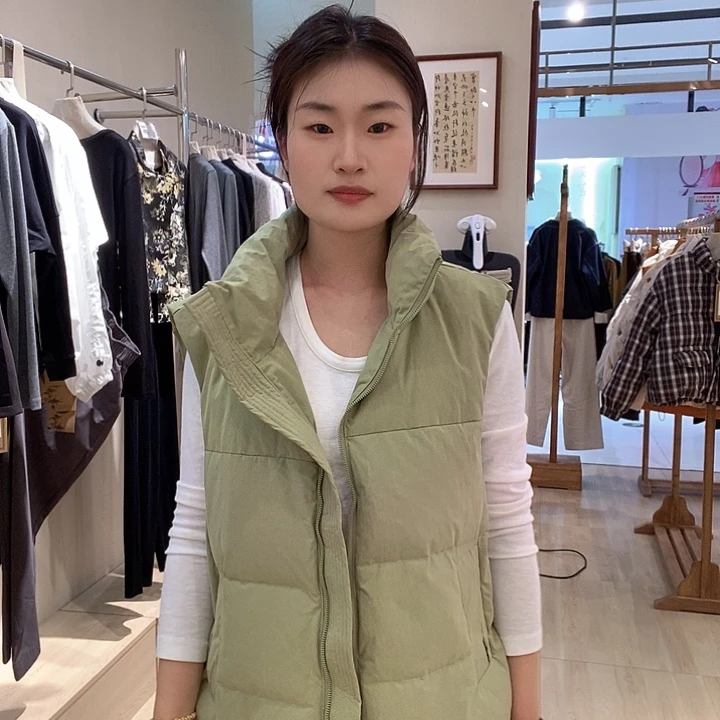 绿色均码鸭绒马甲J034