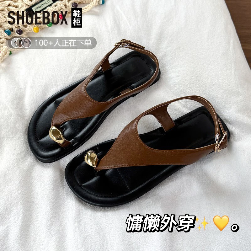 SHOEBOX鞋柜绝美平底夹脚套趾凉鞋女2025夏新款配裙子沙滩凉鞋