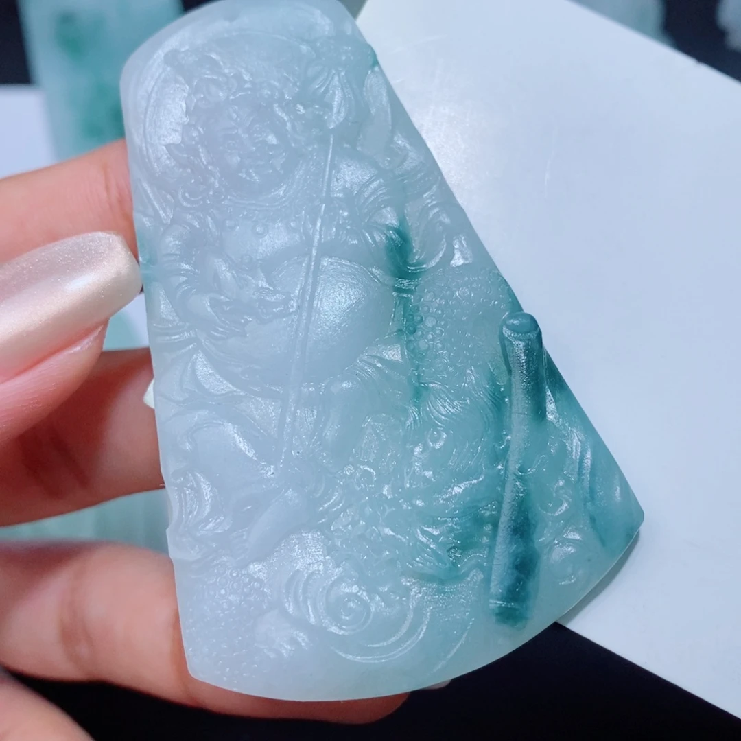 定制翡翠未镶嵌吊坠