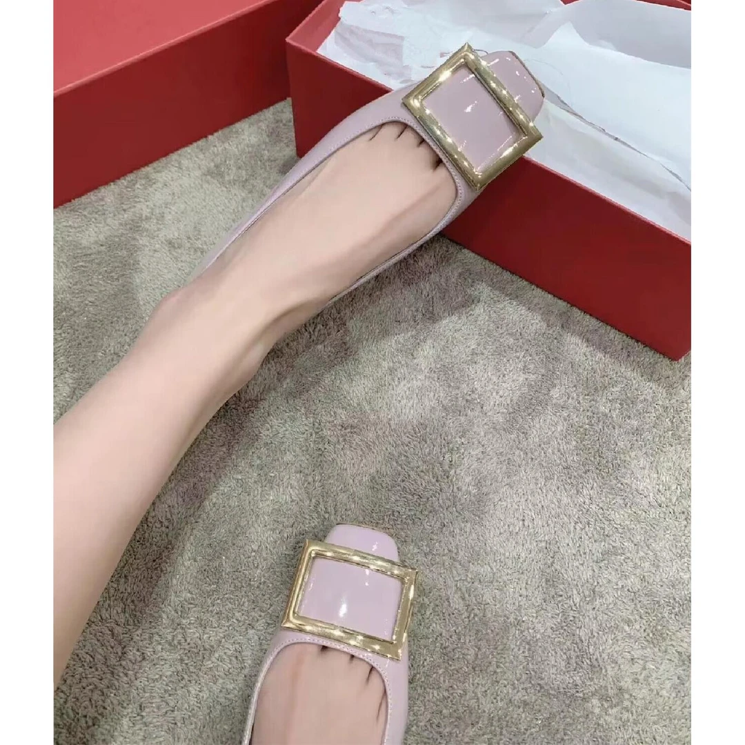 【香港轻奢Sakurano&樱央】粉色漆皮方头平底鞋女百搭2025春季新