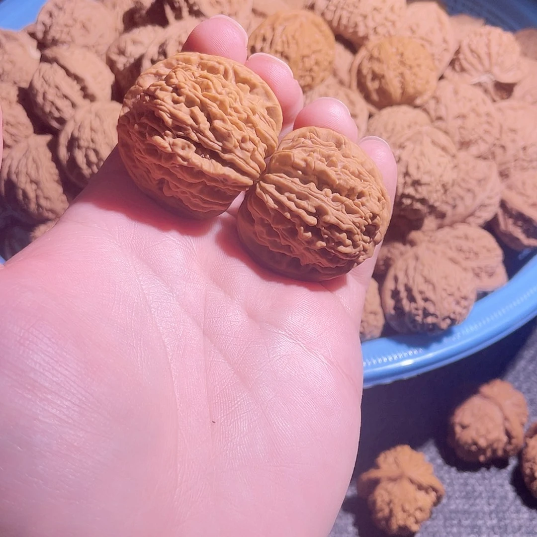 ?****杰40文玩核桃四座楼核桃