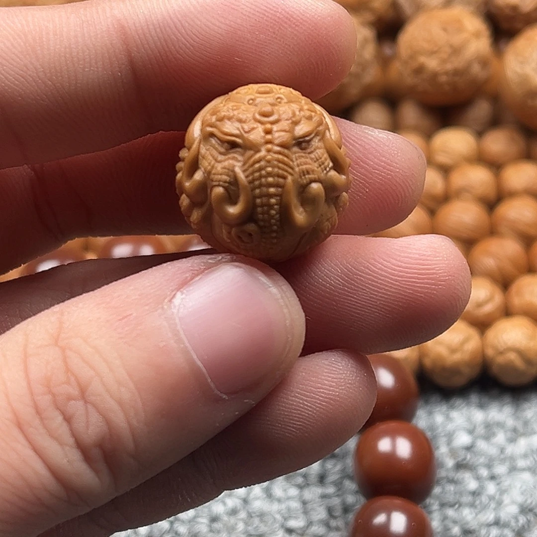 吊坠猴头核桃手工精修象神
