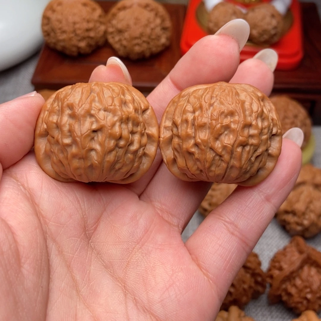 文玩核桃把件石门37全品