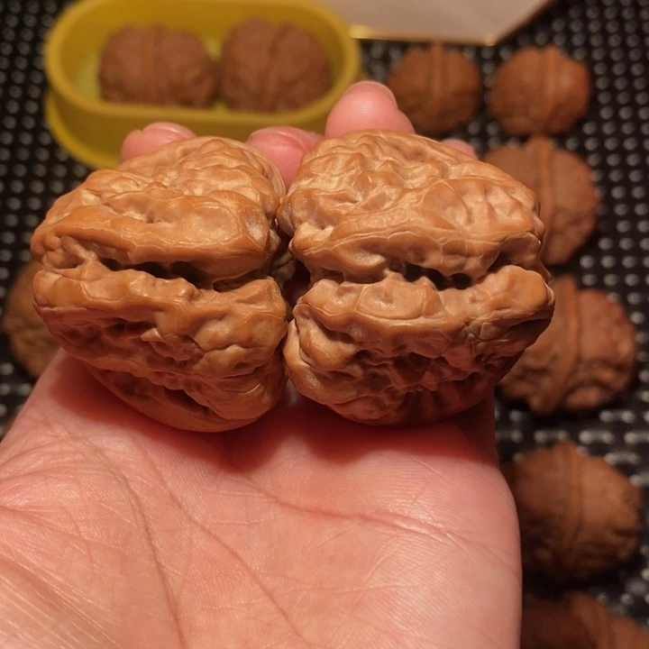 文玩核桃把件蛙王