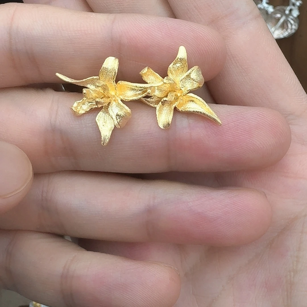 足银金色鸢尾花耳钉148
