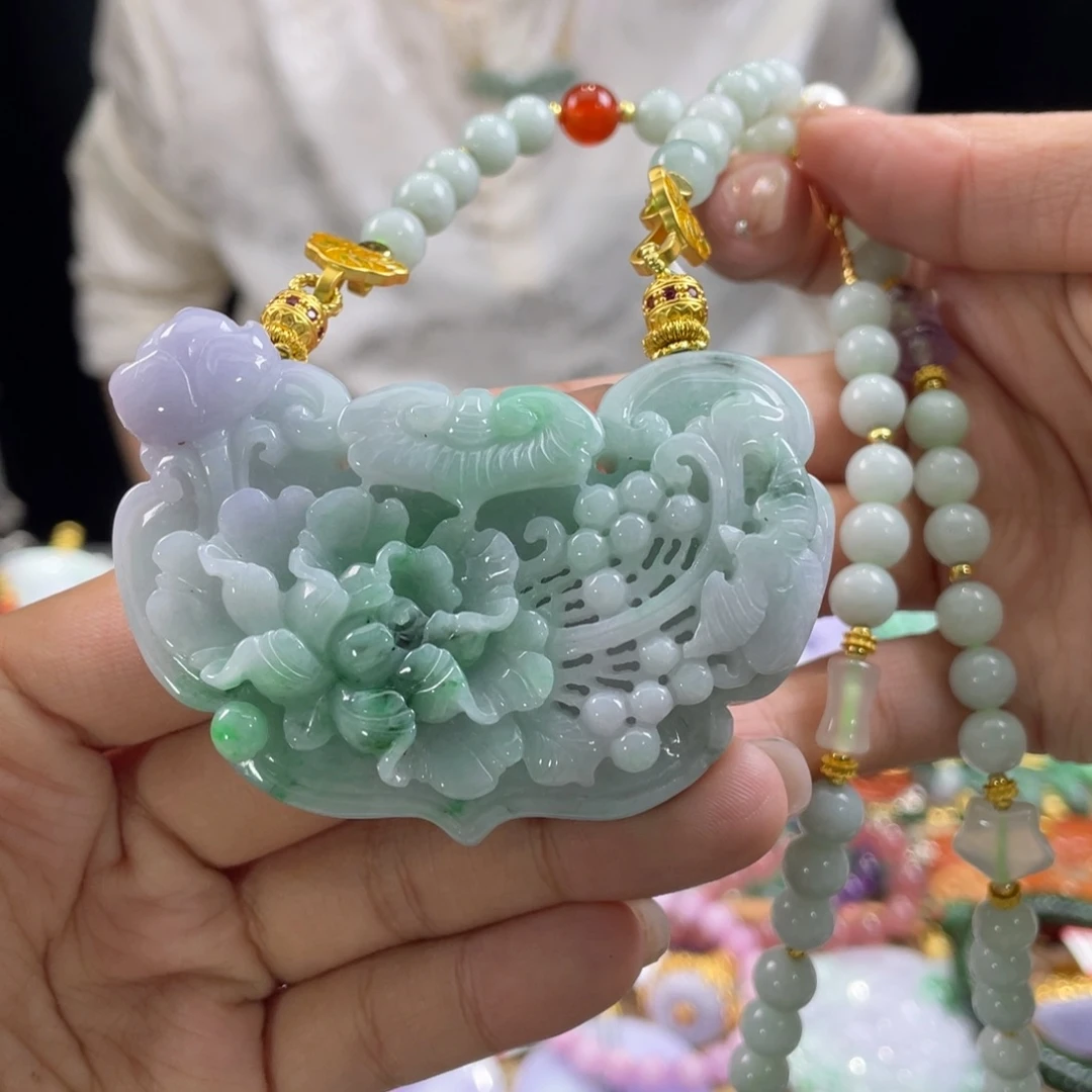 翡翠颈饰未镶嵌代编织