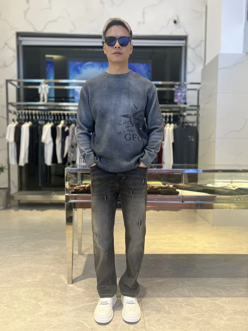 GF杰夫费雷秋冬新款男士高端轻奢时尚宽松版休闲圆领粗针毛衣