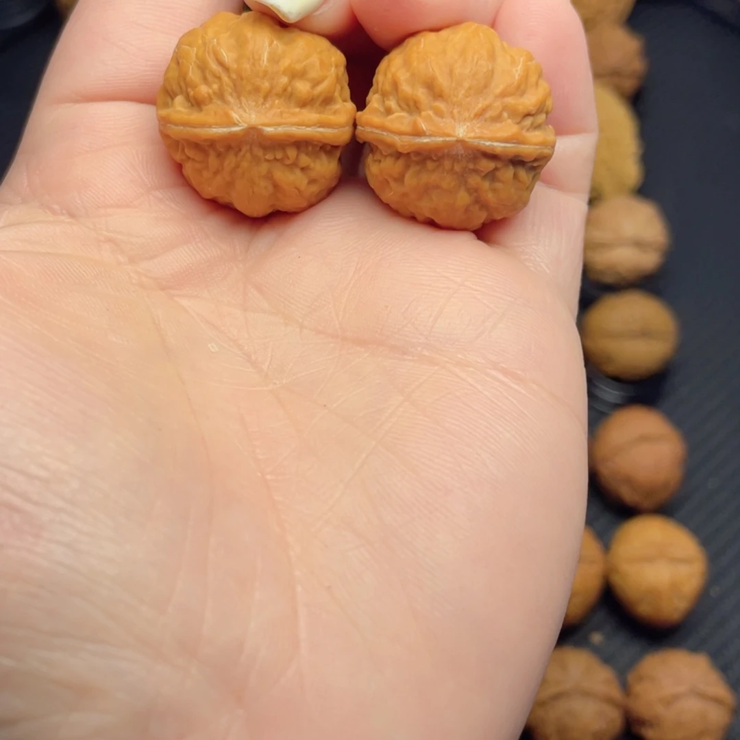 把件文玩核桃小笼包
