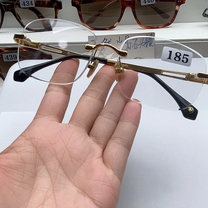 无框款方款式时尚简洁