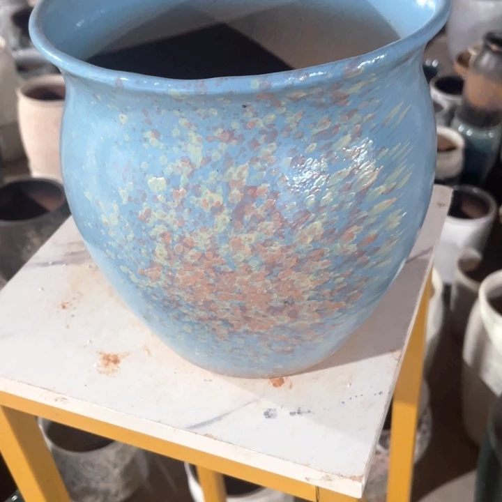 花盆紫砂口径22高度23一只正品