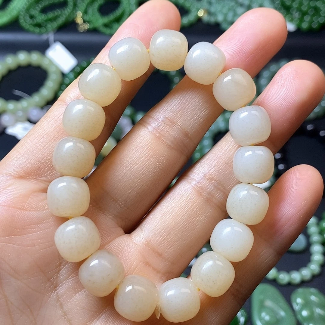 和田玉未镶嵌手链