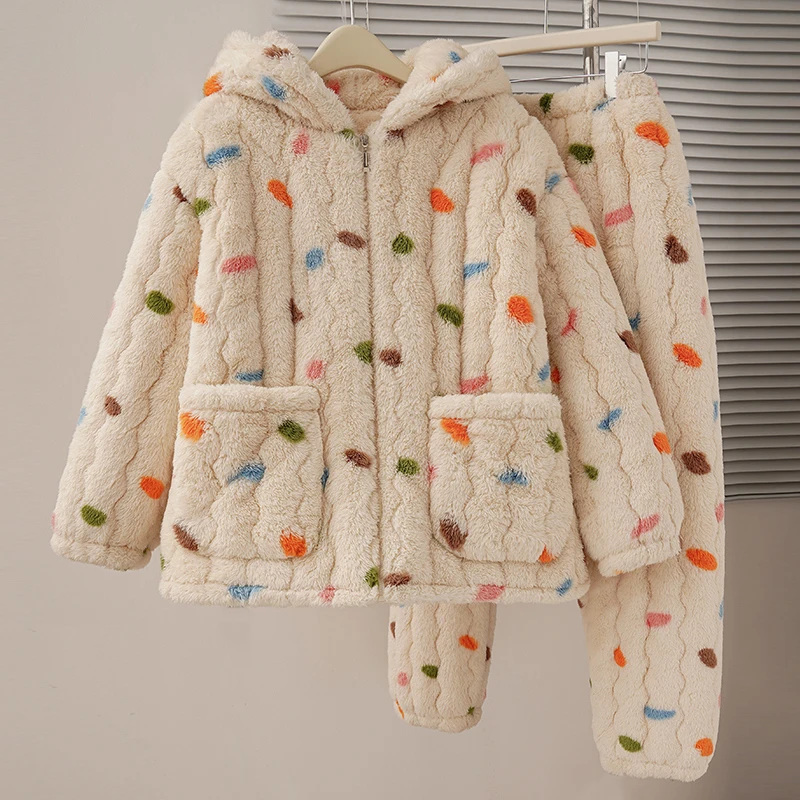 家居服睡衣女冬加厚加绒法兰绒珊瑚绒三层夹棉2024新款大码两件套