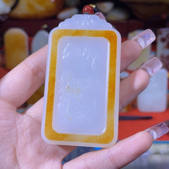 和田玉挂件未镶嵌我***，