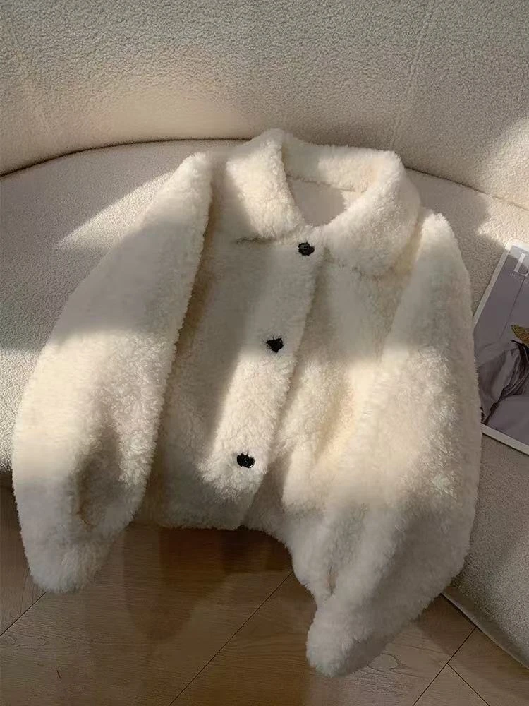 糕糕毛女装外套