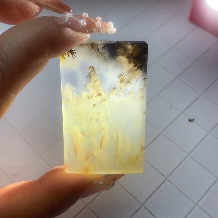 張***靈玛瑙/玉髓未镶嵌颈饰