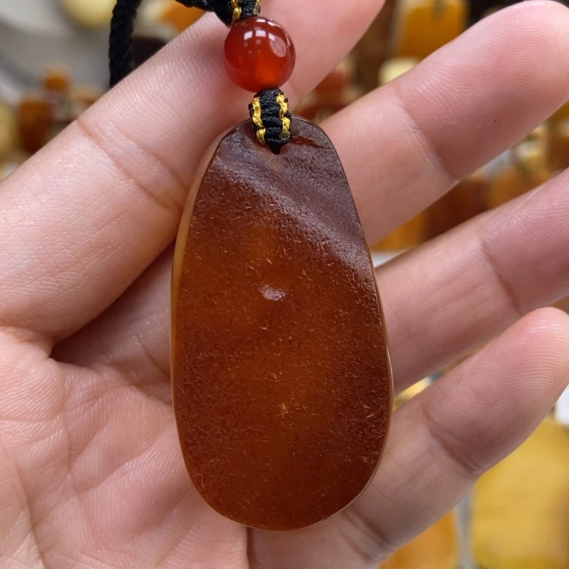 【闪购商品】琥珀颈饰未镶嵌