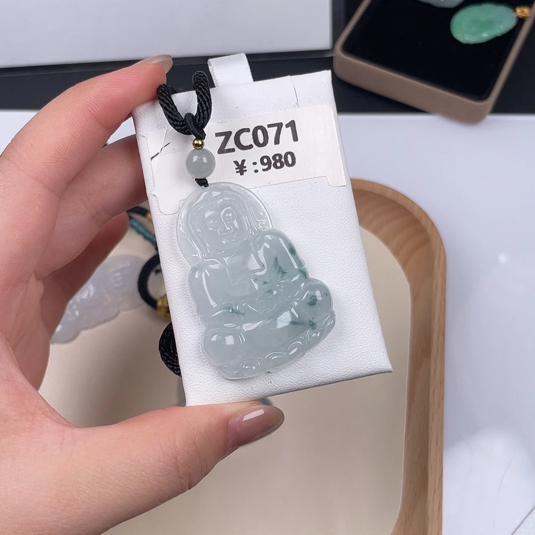 翡翠未镶嵌颈饰zc071