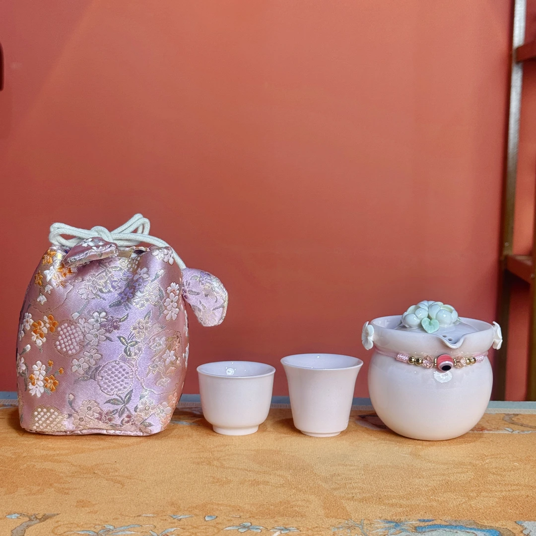 JX051粉色捏花一壶二杯带刺绣包D