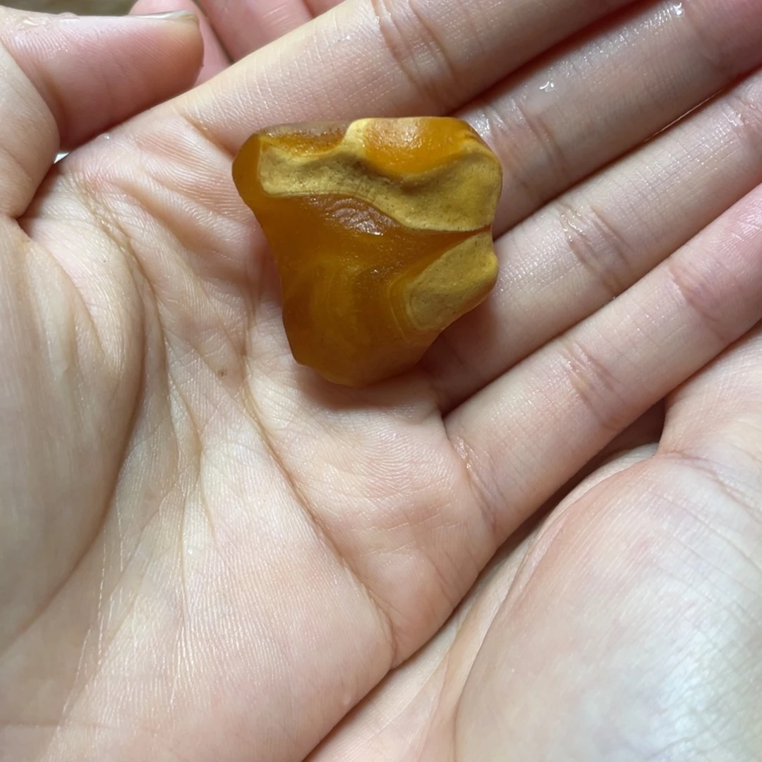 定制琥珀天然琥珀