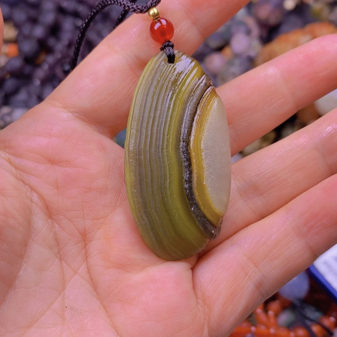 合金颈饰玛瑙/玉髓