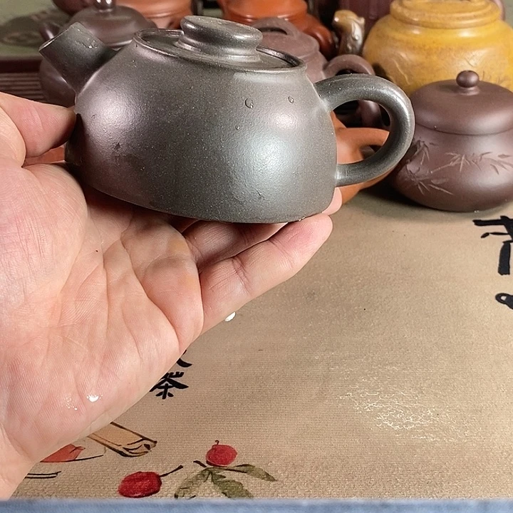 茶壶段泥紫砂的微瑕