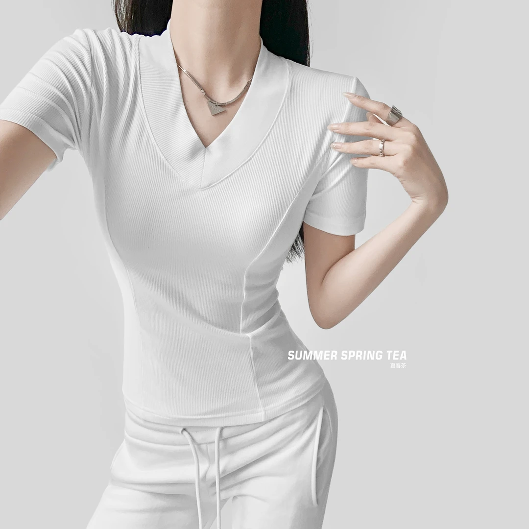 【现货】夏春茶性感辣妹V领纯色正肩短袖夏季新款修身短款显瘦上衣