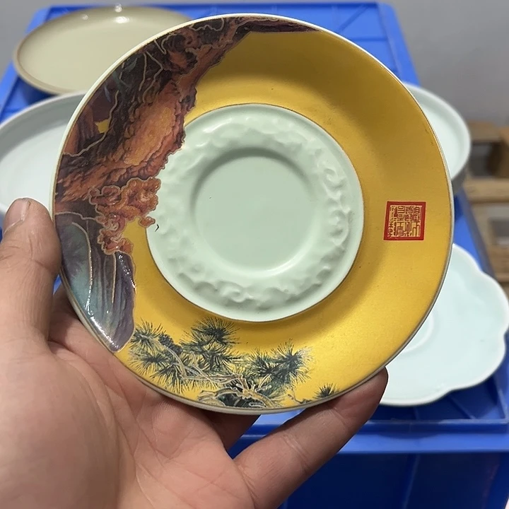 <***蝎瓷片茶摆件微瑕介意勿拍