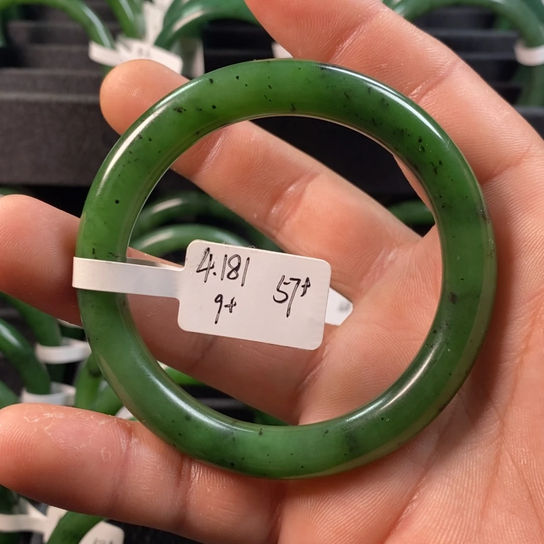 H***.和田玉（碧玉）未镶嵌手镯57